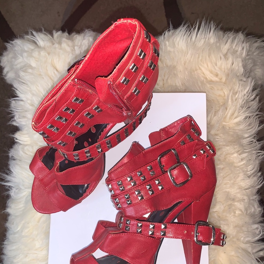 Not Rated Sandals